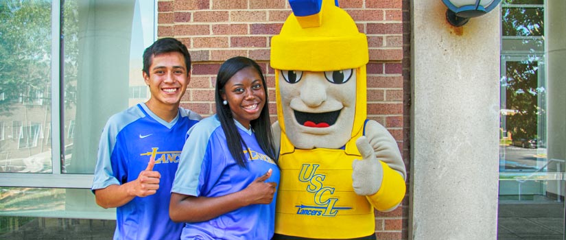 Students with Lance the Lancer